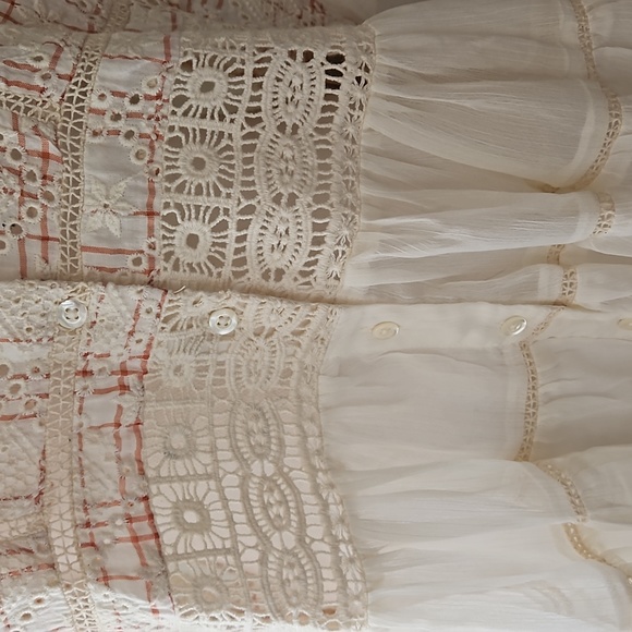 NWT Anthropologie Akemi + Kin Lindy Embroidered Blouse - Picture 7 of 11